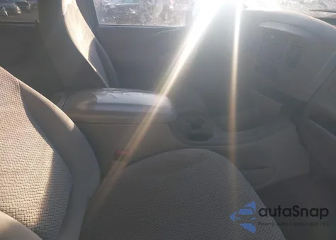 2000 Ford Expedition Xlt from USA, damaged, VIN 1FMRU1563YLB23652